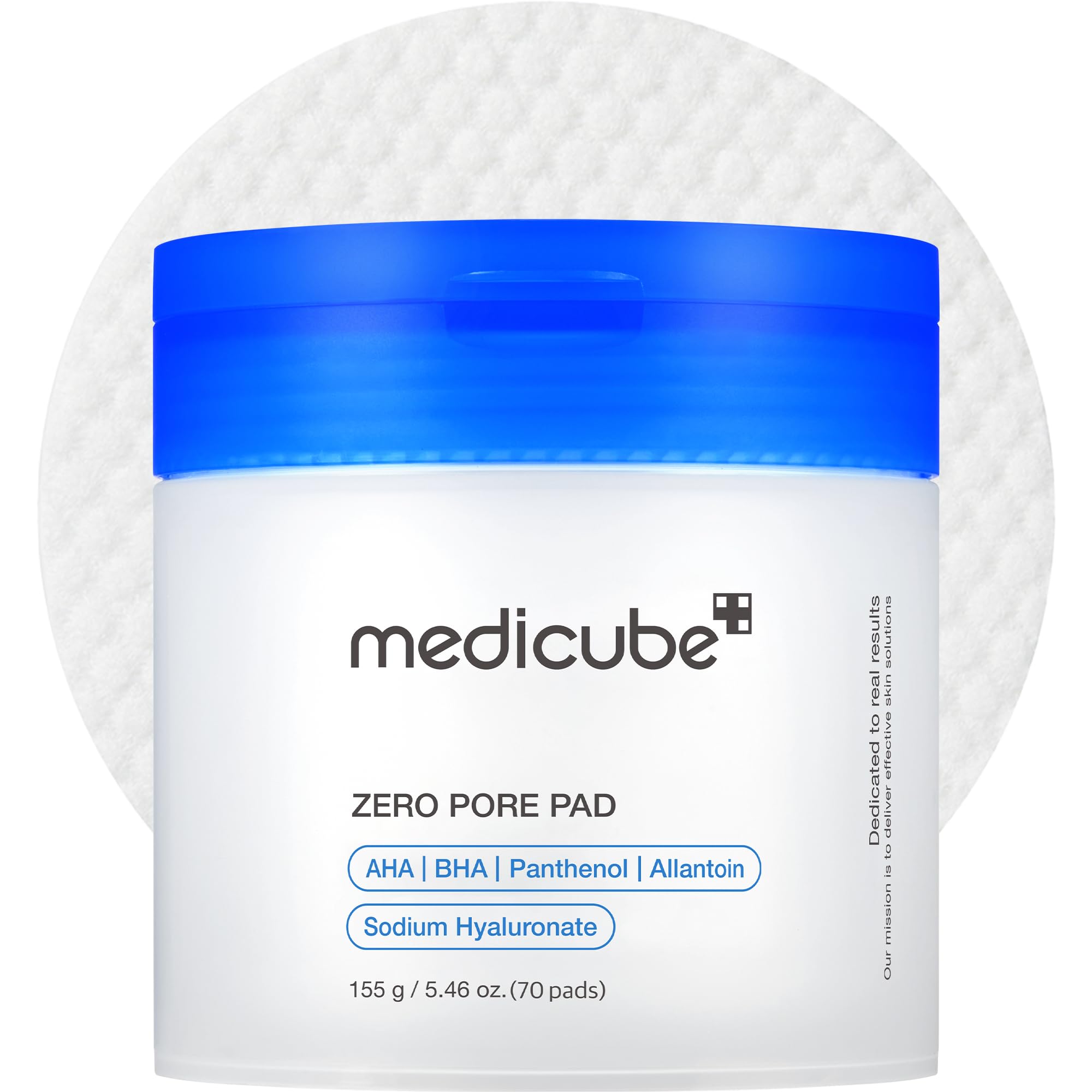 Jar of medicube Zero Pore Pad 2.0 toner pads showing white pads and product label