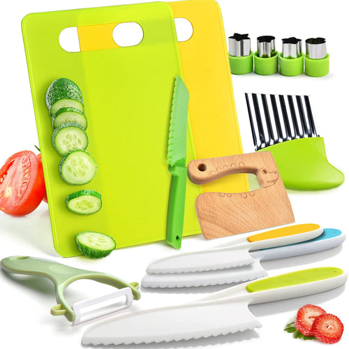 13-piece Montessori toddler kitchen toy kit showing plastic toy knife, crinkle cutter, cutting board